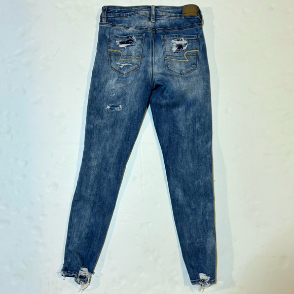 AE Hi-Rise Distressed Jegging Jeans 4S or 4 Short - Picture 3 of 9